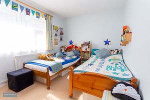 Bedroom- click for photo gallery